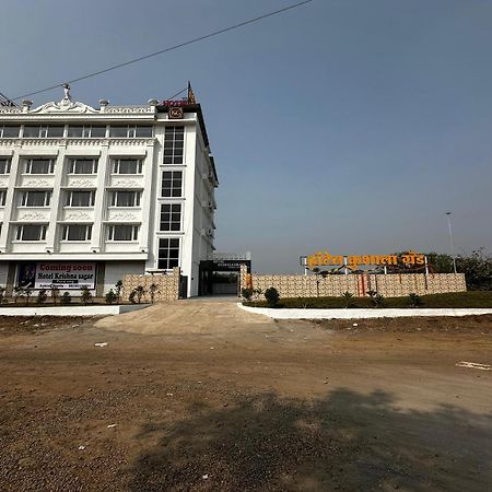 Hotel Kushala Grand, Dombivali Mangrul Exterior foto
